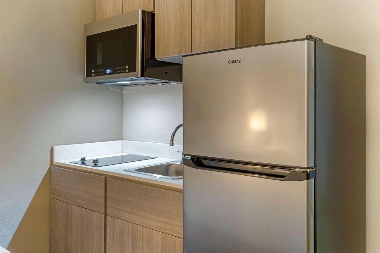 Suburban Extended Stay Hotel Raleigh Bagian luar foto